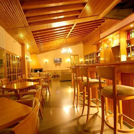 Hotel Milionis Forest 2*